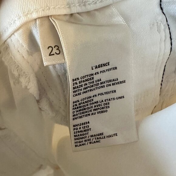 NWT L'AGENCE Margot High Rise Skinny Jean in Blanc Velvet Stripe - Size 23 - Picture 3 of 9
